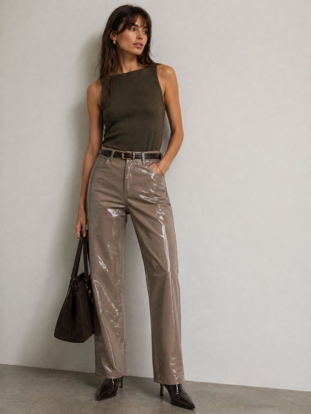 ABERCROMBIE & FITCH Vegan Leather 90s Straight Ultra High Rise Pants - size 30
